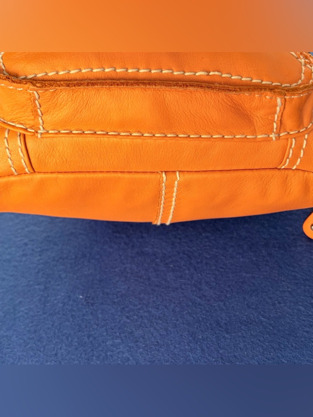 Vintage 2000s Tignanello Heritage Line vibrant Orange Y2k crossbody bag - Picture 6 of 12